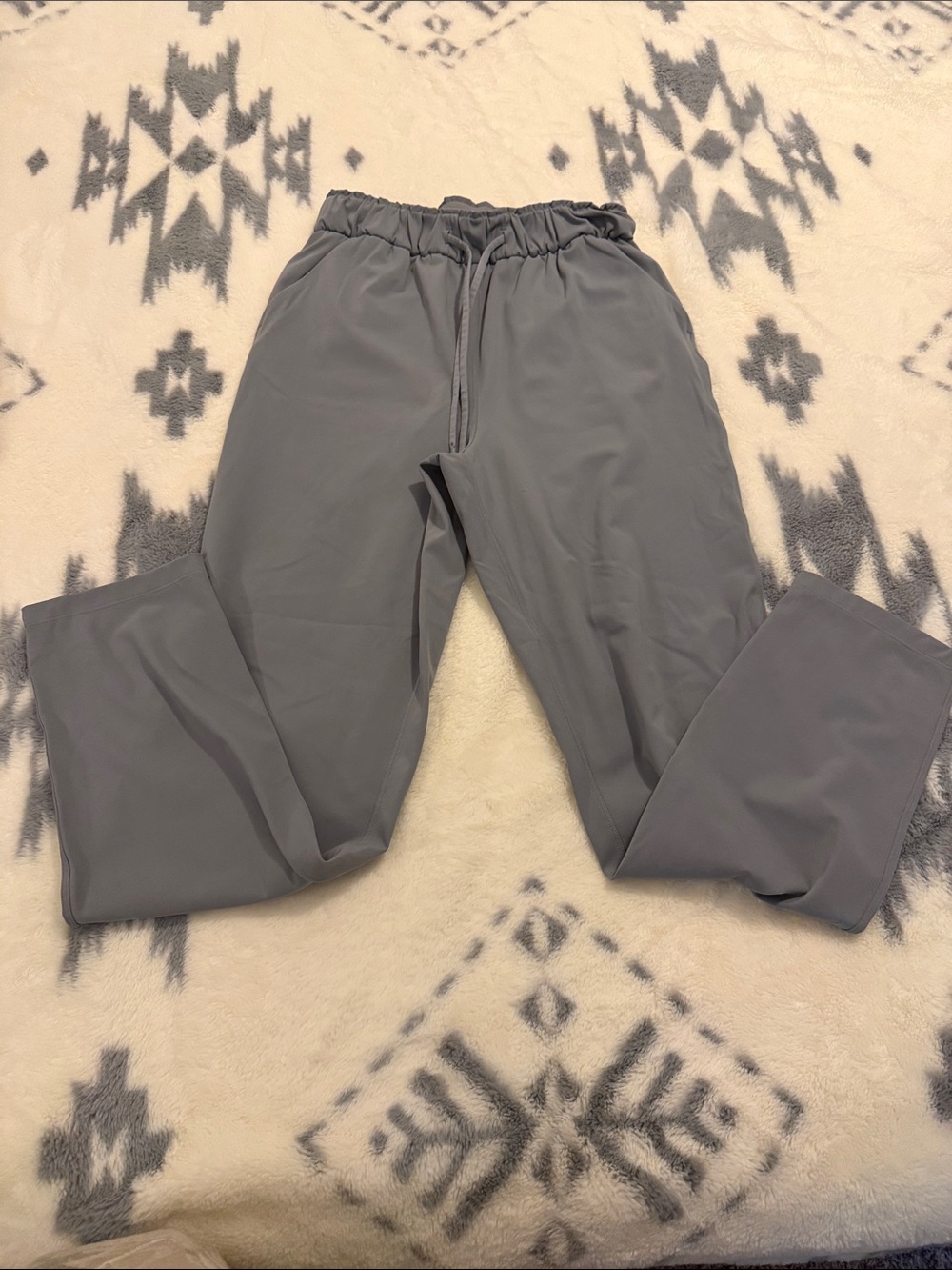 lululemon athletica Men's Light Gray Jogger Pants